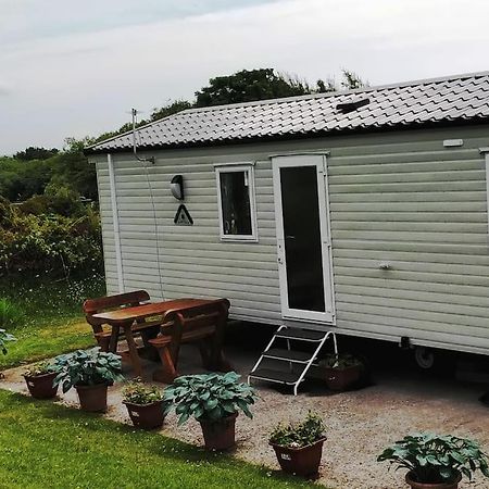 Sea Breeze, Modern, Cosy Holiday Home Haverigg Exteriör bild