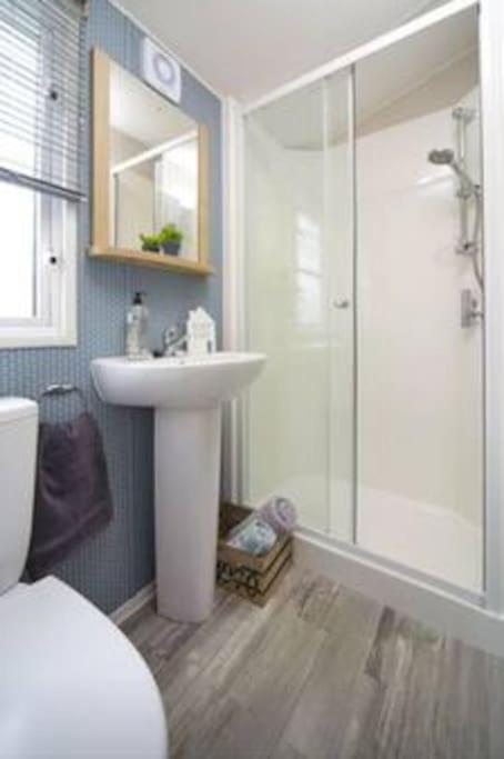 Sea Breeze, Modern, Cosy Holiday Home Haverigg Exteriör bild