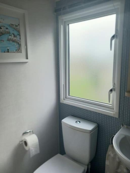 Sea Breeze, Modern, Cosy Holiday Home Haverigg Exteriör bild
